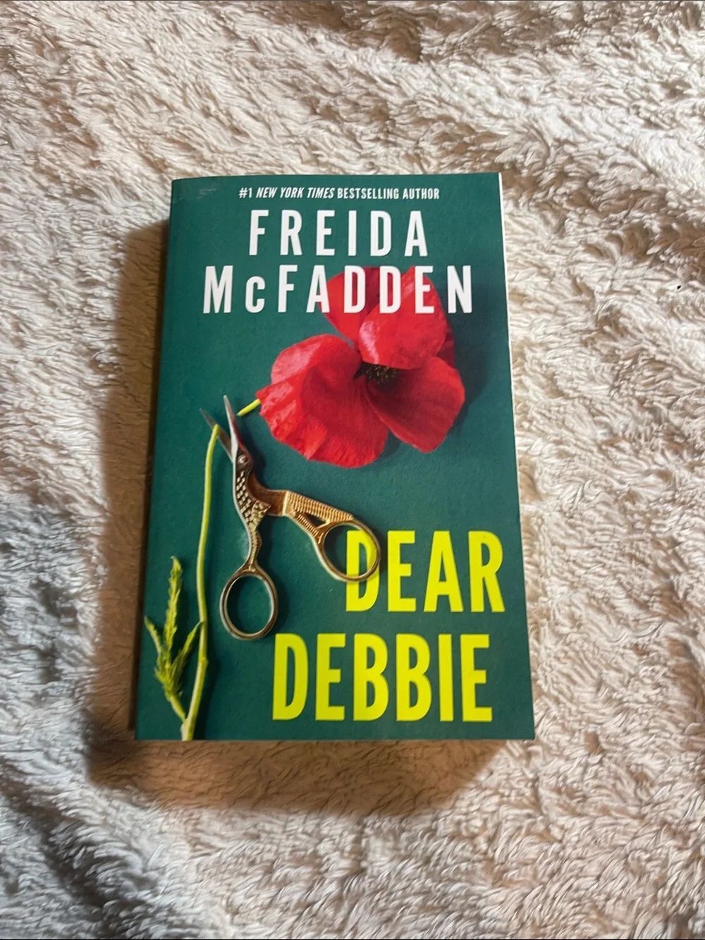 DearβDebbie bu frieda McFadden